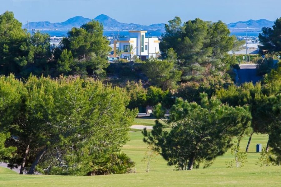Ref: YMS30 Villa for sale in Lo Romero Golf