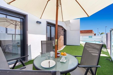 Ref: YMS52 Villa for sale in Roda