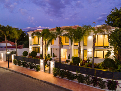 Ref: YMS931 Villa for sale in Guadalmina Baja