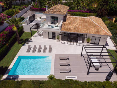 Ref: YMS935 Villa for sale in Nueva Andalucía