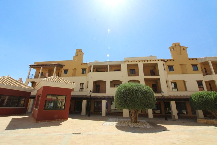 Ref: YMS270 Apartment for sale in Hacienda del Alamo Golf Resort