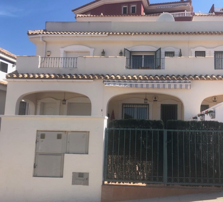 Ref: YMS646 Townhouse for sale in El Carmoli
