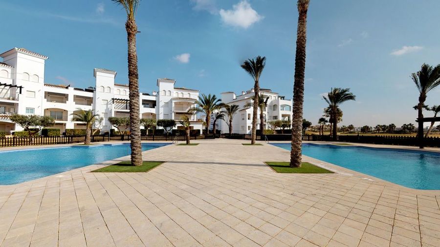 Ref: YMS774 Apartment for sale in La Torre Golf Resort
