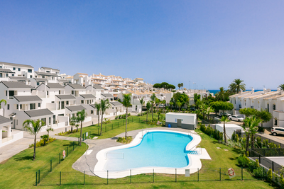 Ref: YMS780 Apartment for sale in Estepona