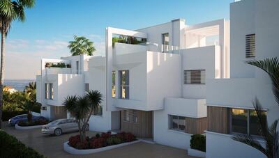 Ref: YMS850 Townhouse for sale in Estepona