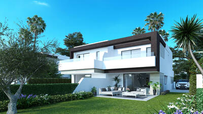 Ref: YMS855 Villa for sale in Estepona