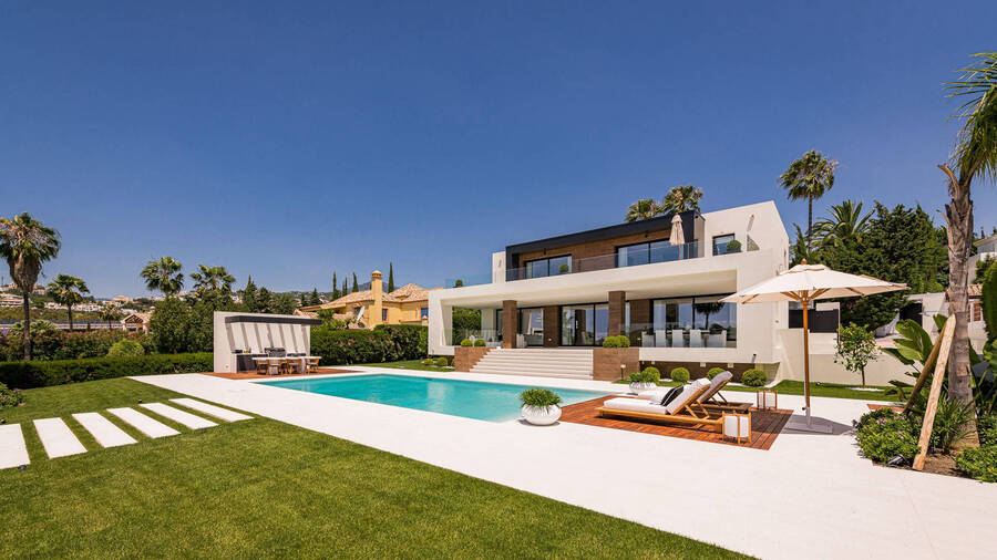 Ref: YMS1007 Villa for sale in Nueva Andalucía