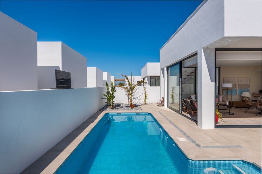 Ref: YMS1012 Villa for sale in Mar de Cristal