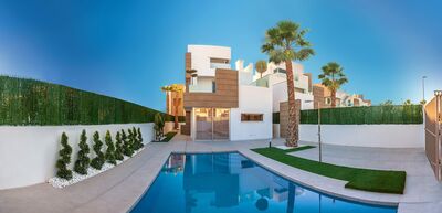 Ref: YMS1082 Villa for sale in Guardamar del Segura