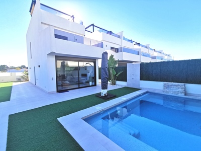 Ref: YMS1091 Villa for sale in Los Alcazares