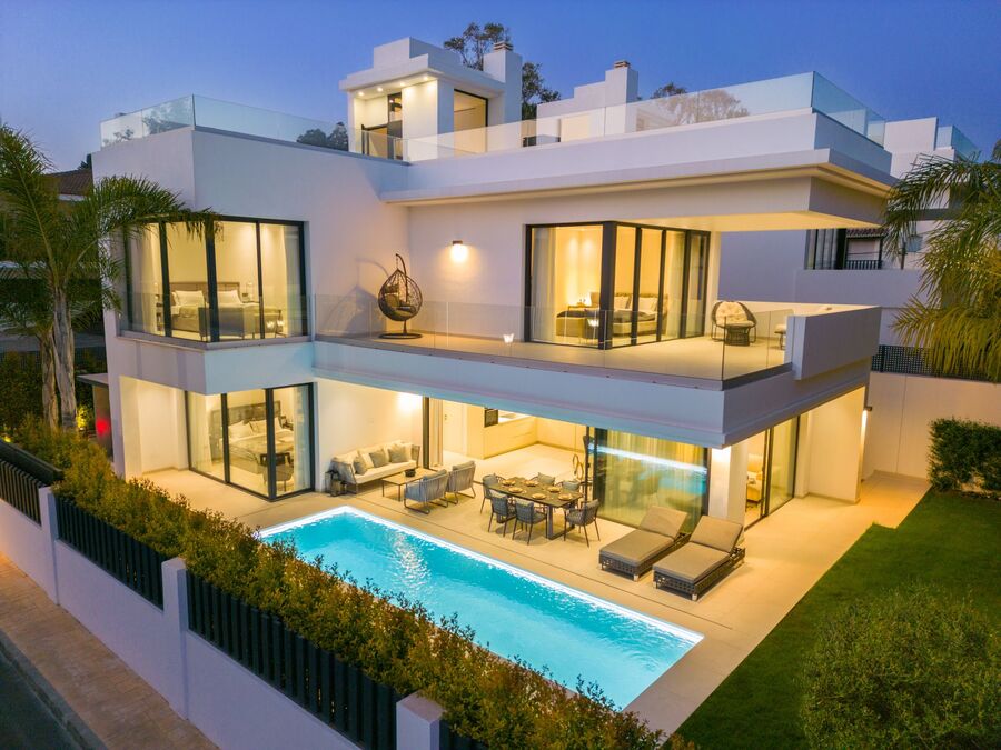 Ref: YMS1296 Villa for sale in Marbella