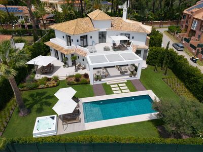 Ref:YMS1302 Villa For Sale in Los Monteros
