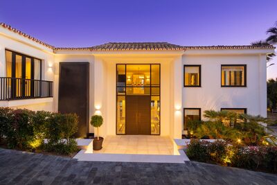 Ref: YMS1341 Villa for sale in Nueva Andalucía