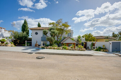 Ref: R4654033 Villa - Detached for sale in Estepona