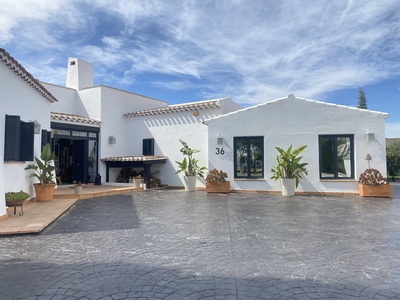 Ref: SVM672682-6 Villa for sale in El Valle Golf Resort