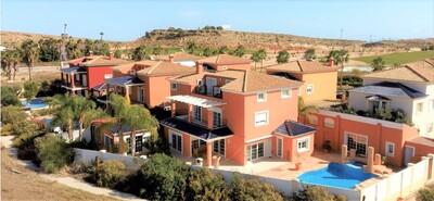 Ref:SVM671153-5 Villa For Sale in Altaona Golf and Country Village