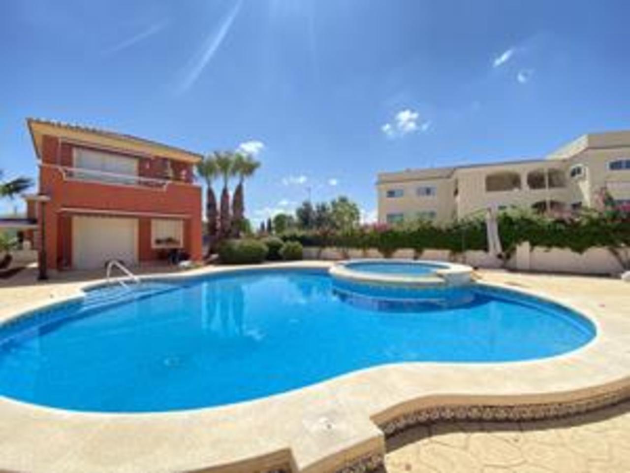 Ref: SVM671151-6 Villa for sale in Altaona Golf and Country Village